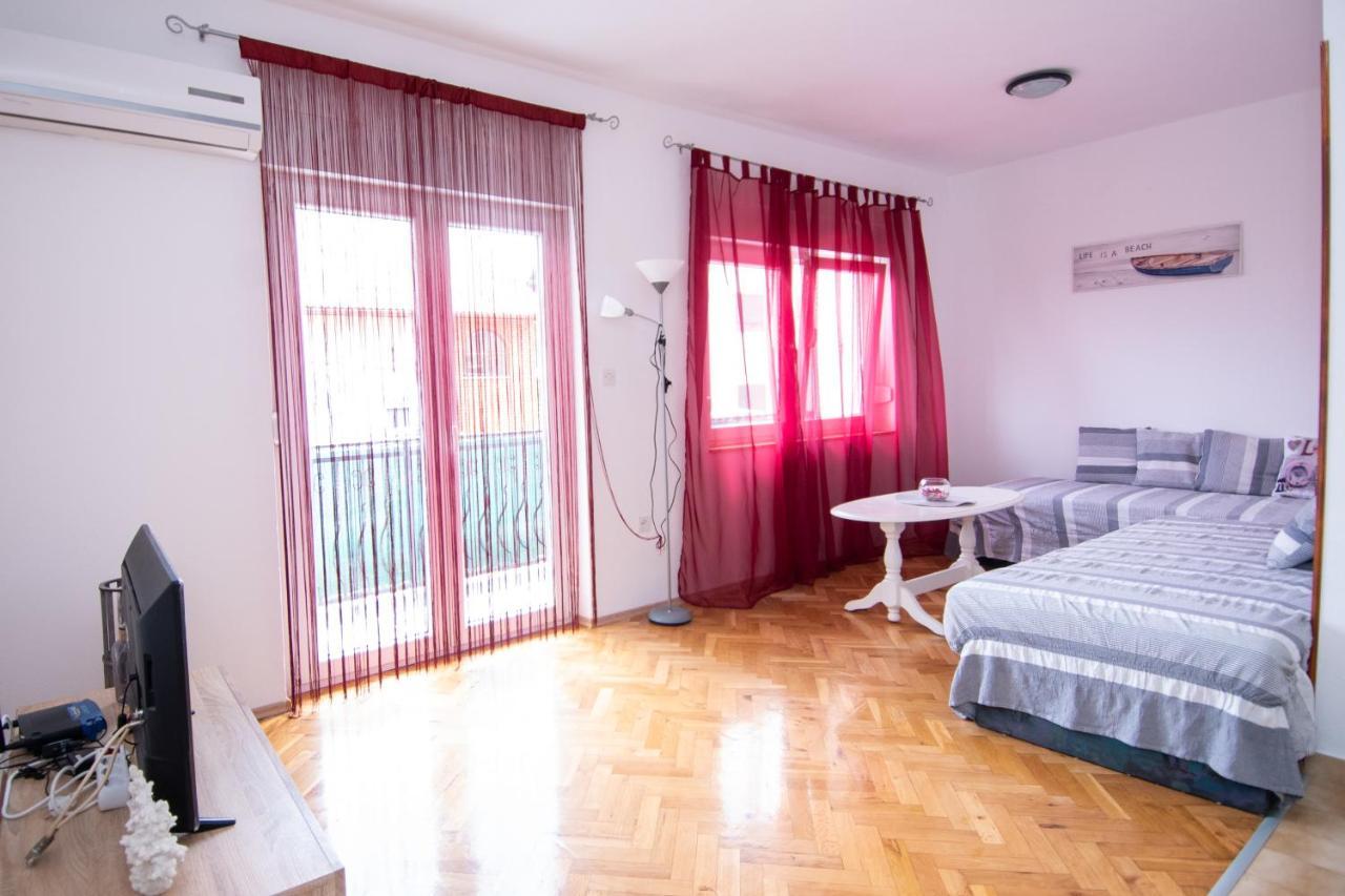 Apartmani Ivana Kaštela Extérieur photo