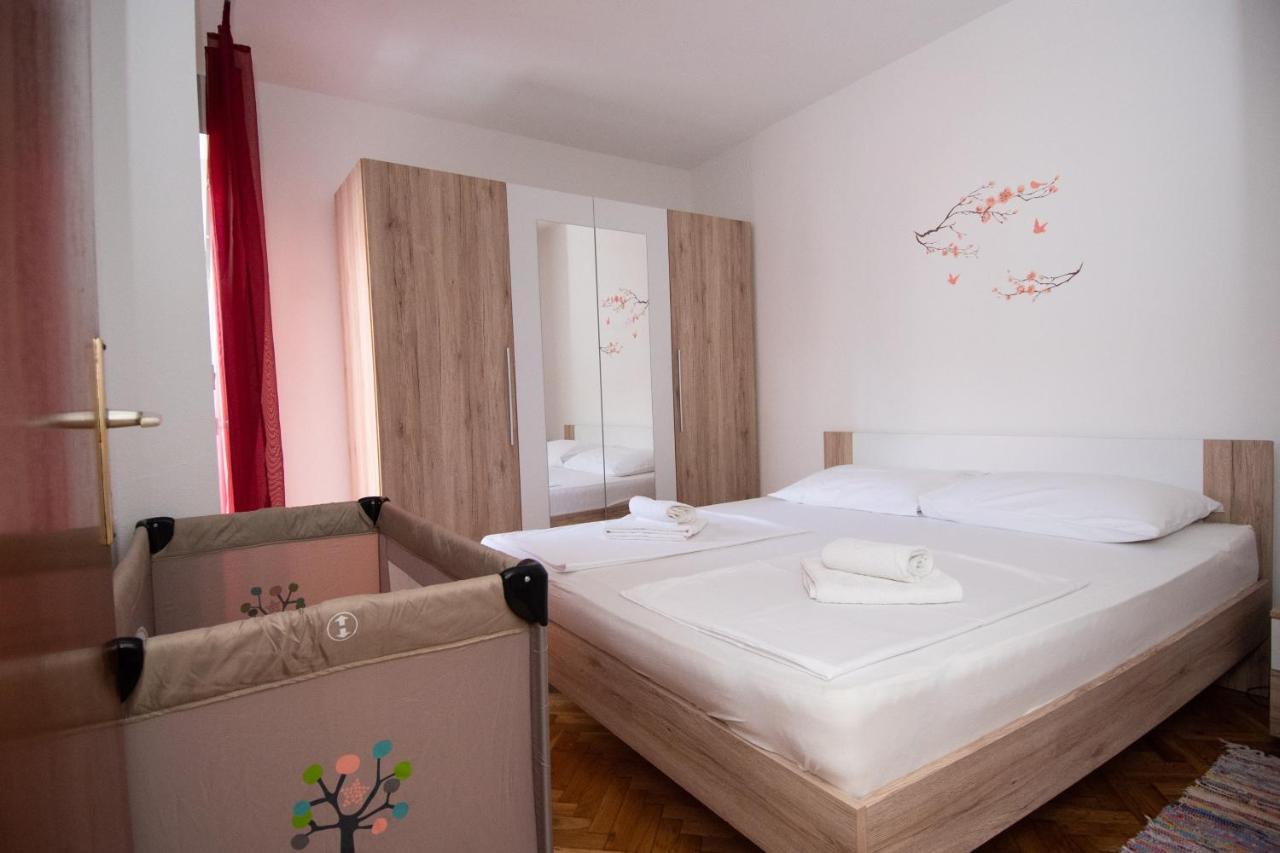 Apartmani Ivana Kaštela Extérieur photo
